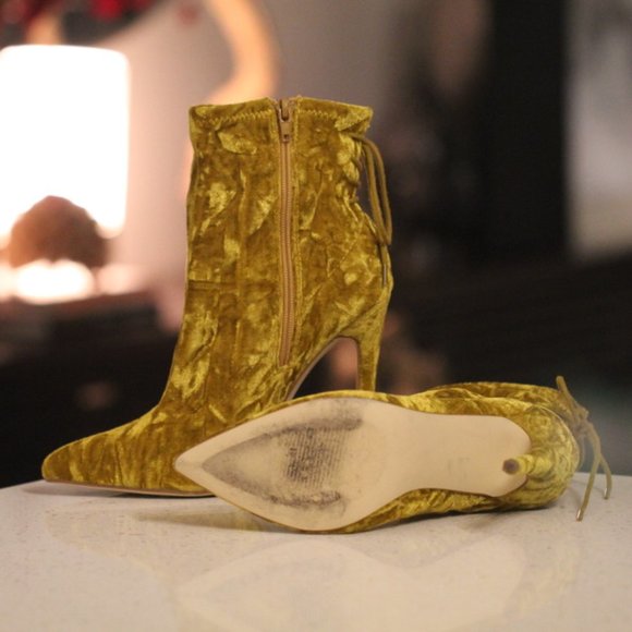 Shoedazzle Georgia Mustard Booties - Picture 2 of 4